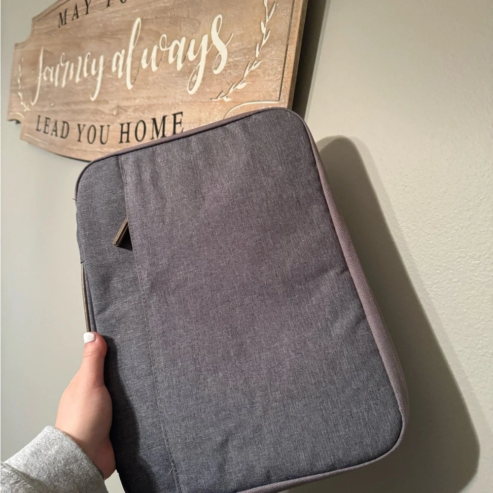 NEW heathered gray laptop case with handle 14x10